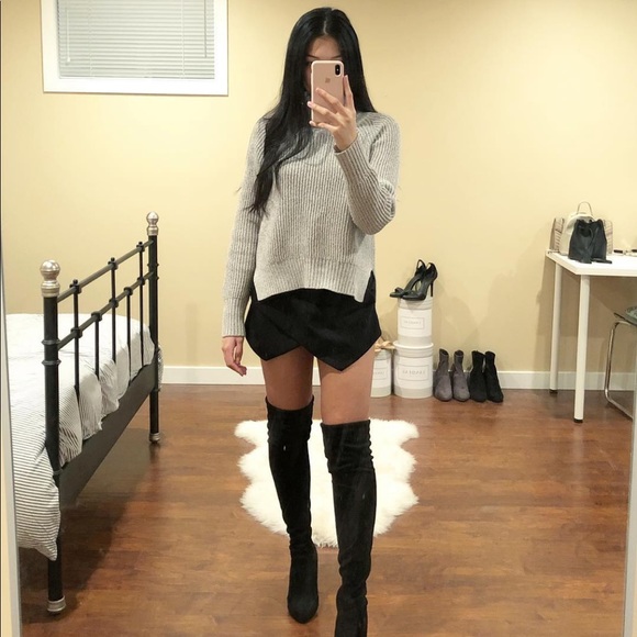 Aritzia Talula Origami Skort - Picture 3 of 3